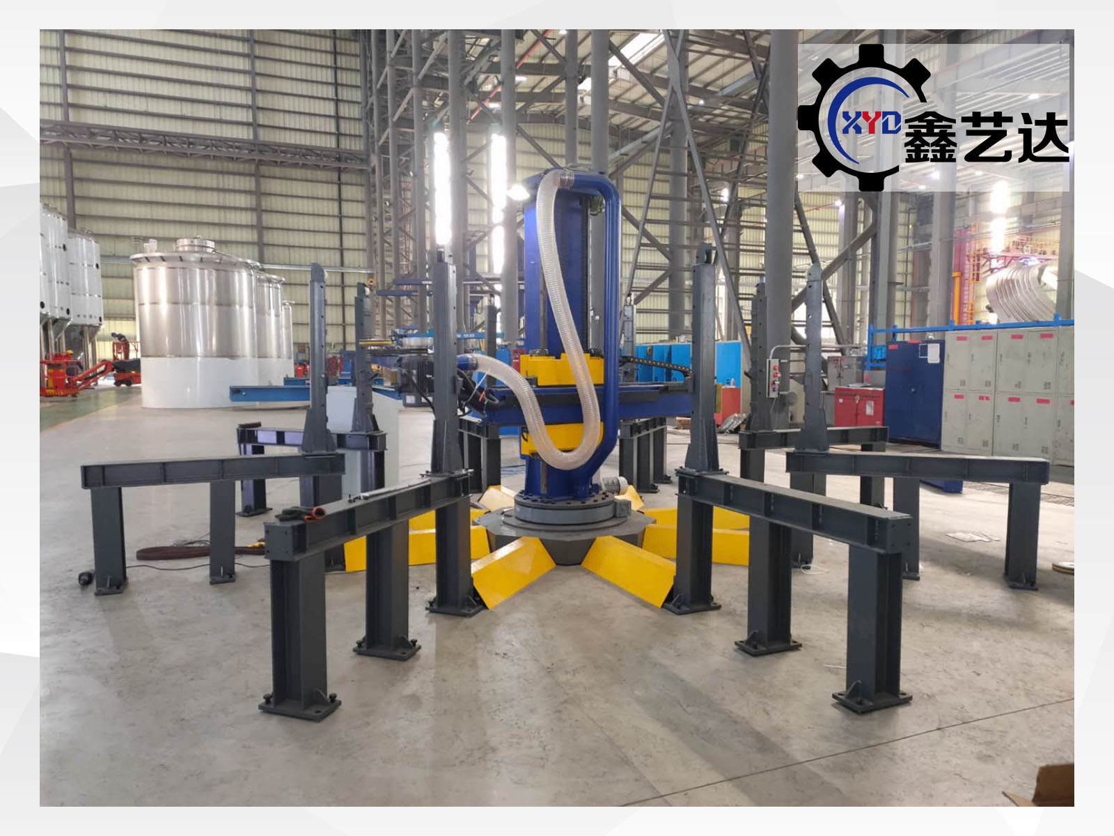 罐體封頭一體拋光機(jī).jpg 罐體封頭一體拋光機(jī).jpg