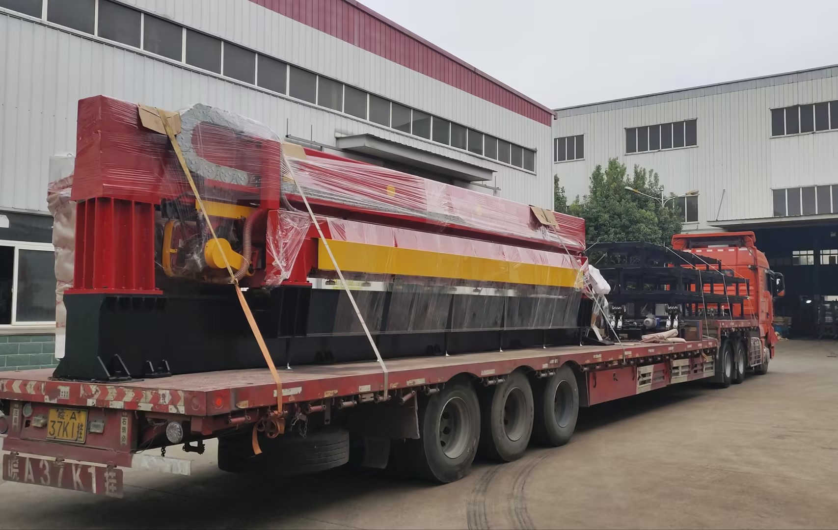 1718862852484759.jpg 1718862852484759.jpg